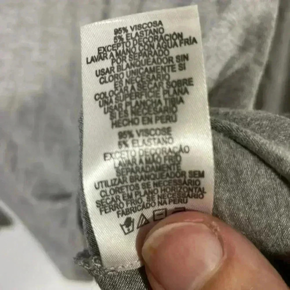 Tahari pullover sweater - Picture 5 of 6